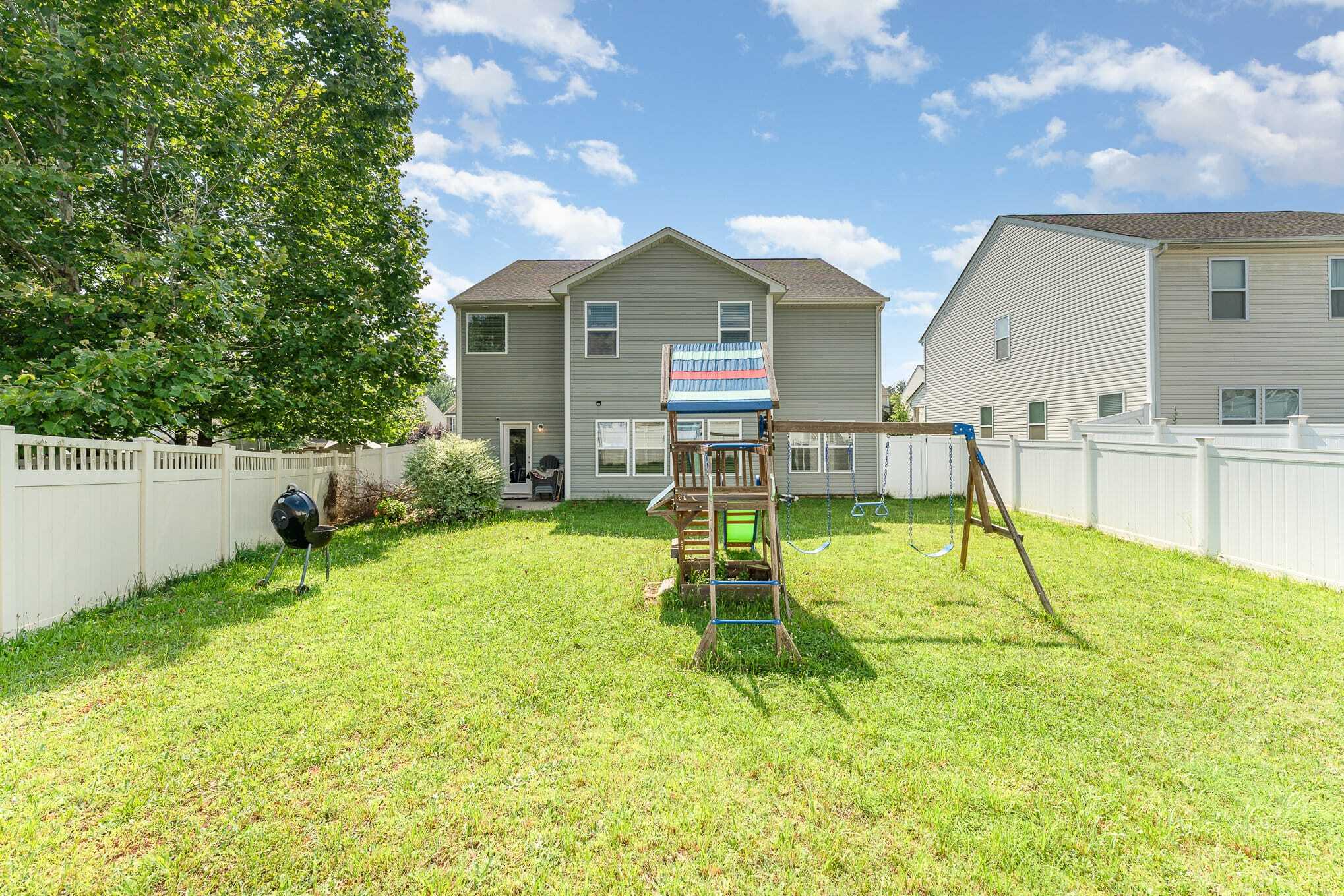 Building Photo - 5514 Hardie Farm Dr