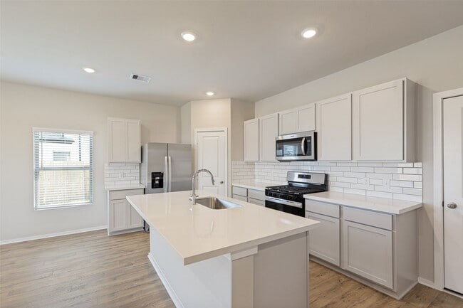 Building Photo - 5218 Pecan Orch Trl