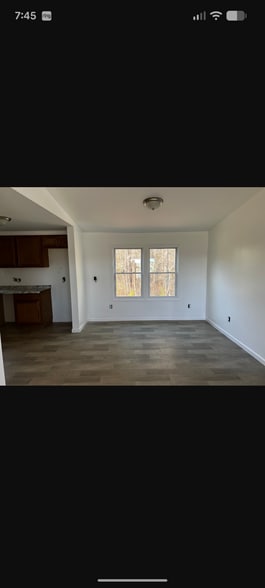 Building Photo - 4502 Jacksonville Rd