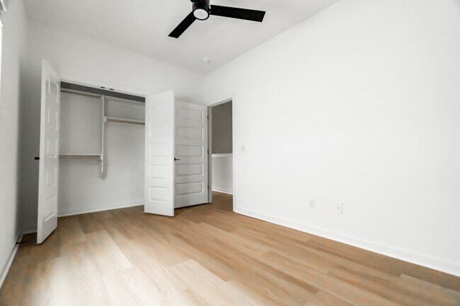 Building Photo - 1599 Brooks Ave