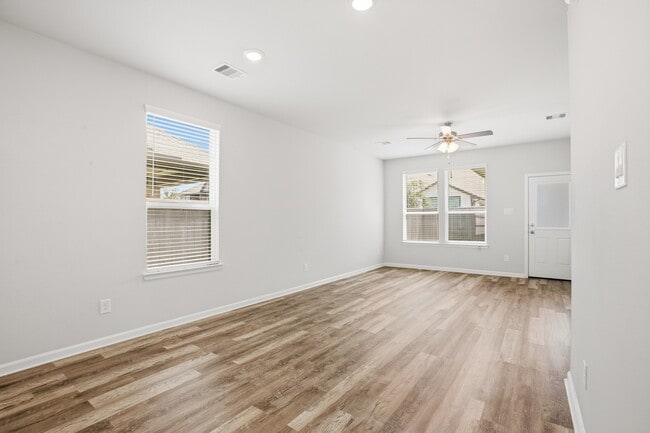 Building Photo - 12939 Catfish River Ct