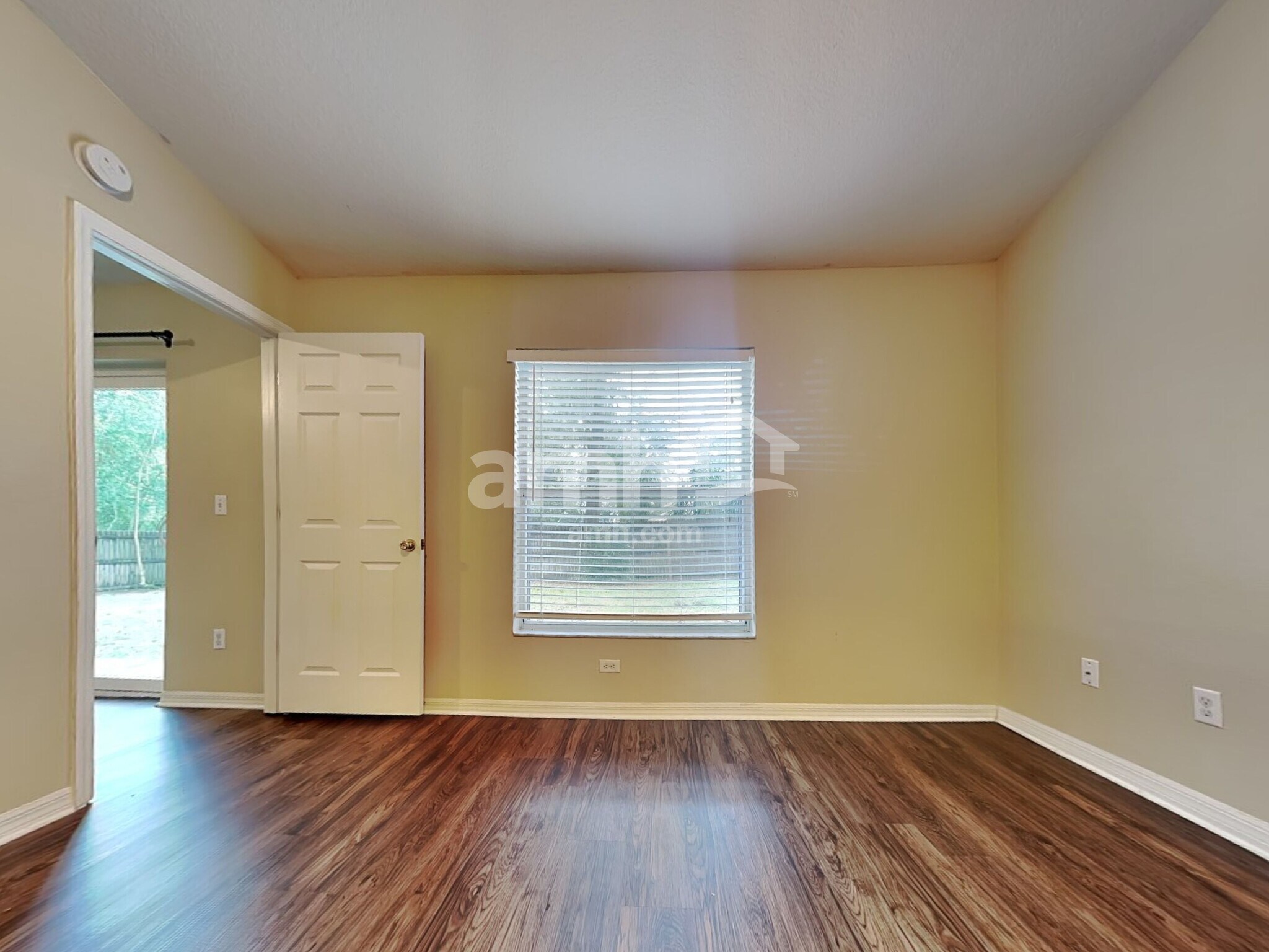 Building Photo - 1127 Dunbridge St