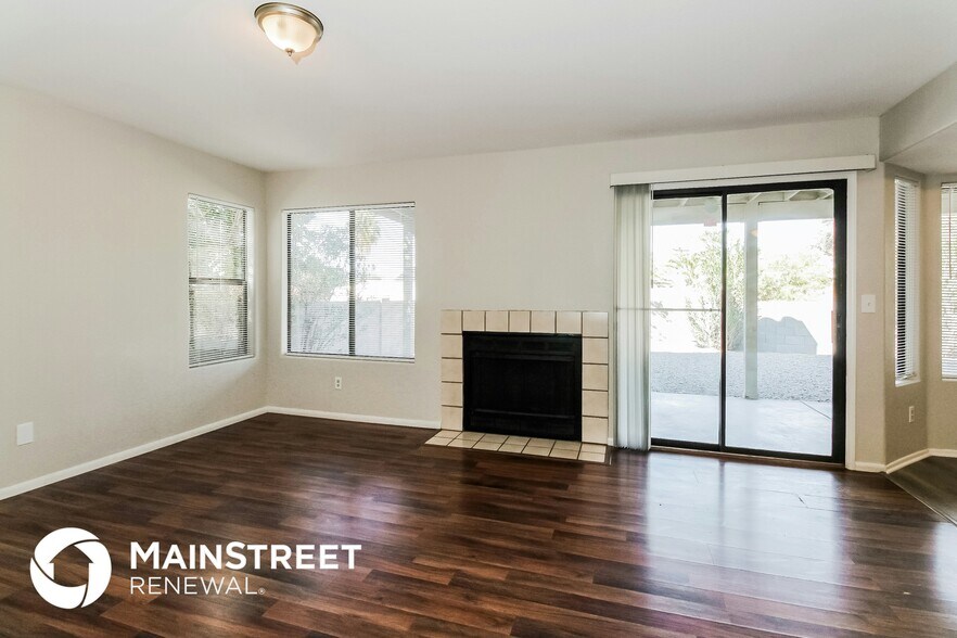 Building Photo - 8989 N Tiger Eye Way