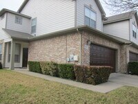 Building Photo - Townhome For Lease in Plano