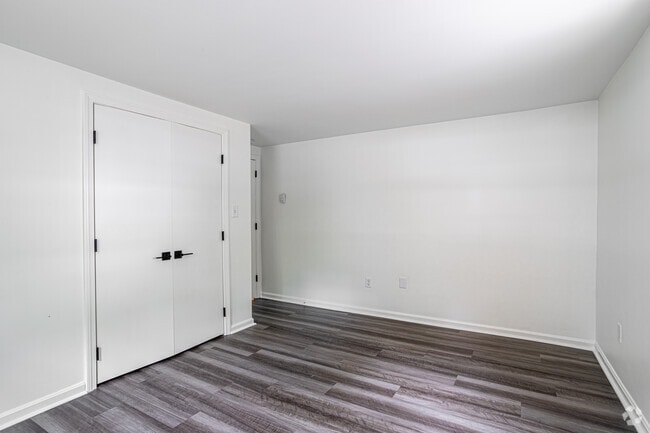 2BR, 1BA - 810SF - Bedroom - Madison Residences