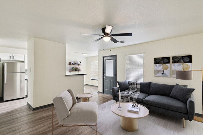 Building Photo - Windchase