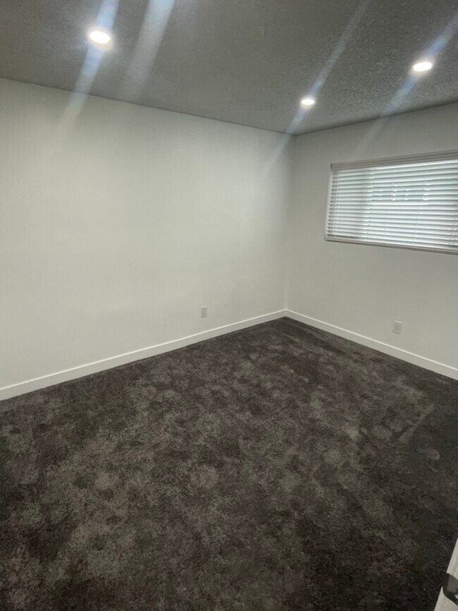 Bedroom 1 - 1226 Amethyst St