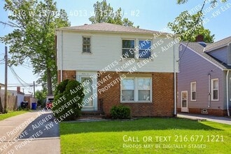 Building Photo - 4013 W 157th St