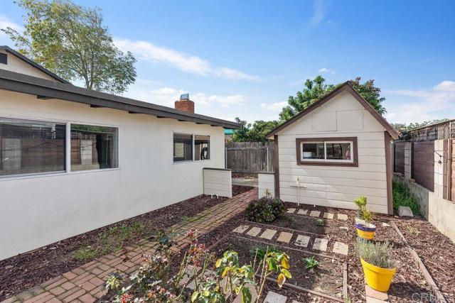 Building Photo - 4054 Mt Barnard Ave