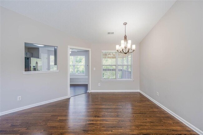 Building Photo - 3272 Peach Ct