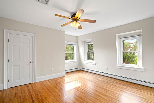 Building Photo - 7 Albion Pl