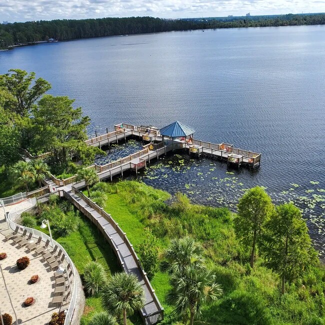 Building Photo - 13427 Blue Heron Beach Dr