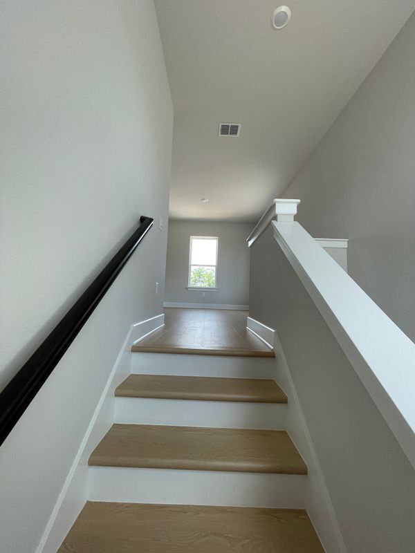 Building Photo - 4701 Wally Ave
