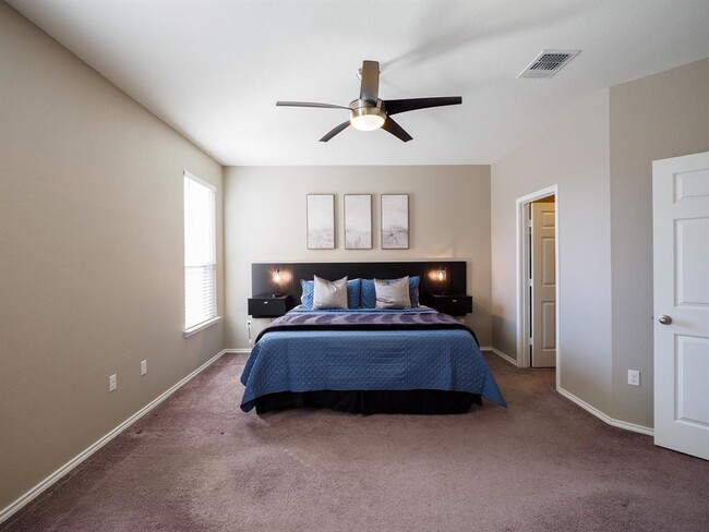 Building Photo - 1509 Berlin Ln