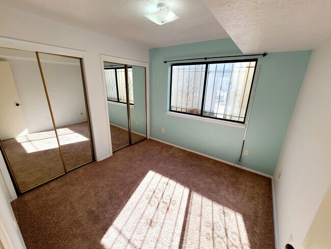 Building Photo - Coming August 11th, 2026! 2 bed 2 bath townhome! Must See!!