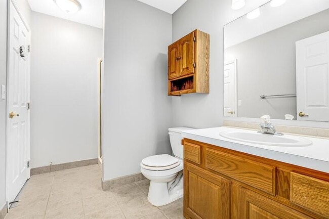 Building Photo - 7041 South Bluewater Drive - 1