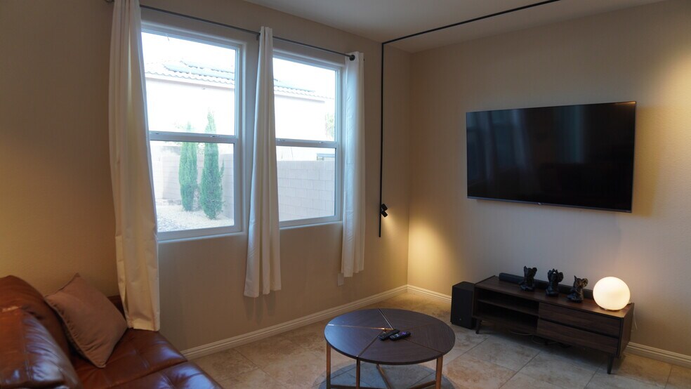 Building Photo - 5532 Autumn Cliffs Way