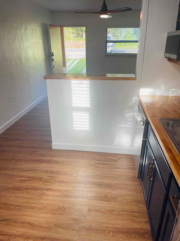 Building Photo - 1453-1453 Fisher Ln