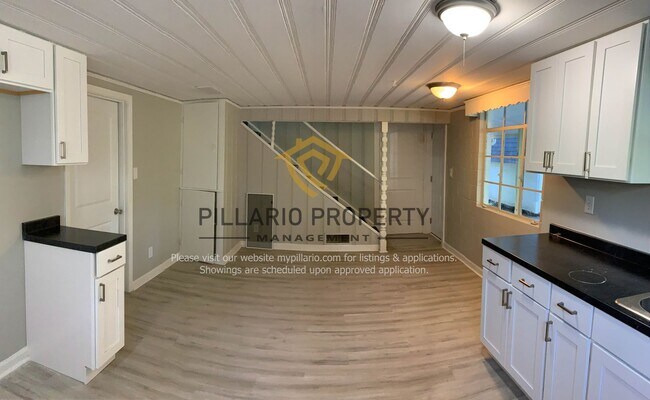 Building Photo - Newly Updated, 4 Bedroom  2 Bathroom Home ...