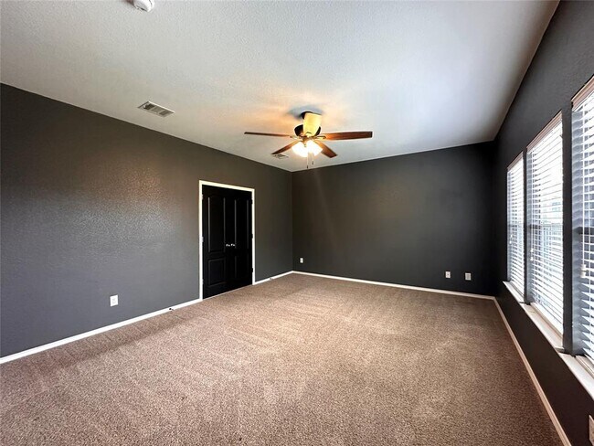 Building Photo - 4601 Tiddle Ln