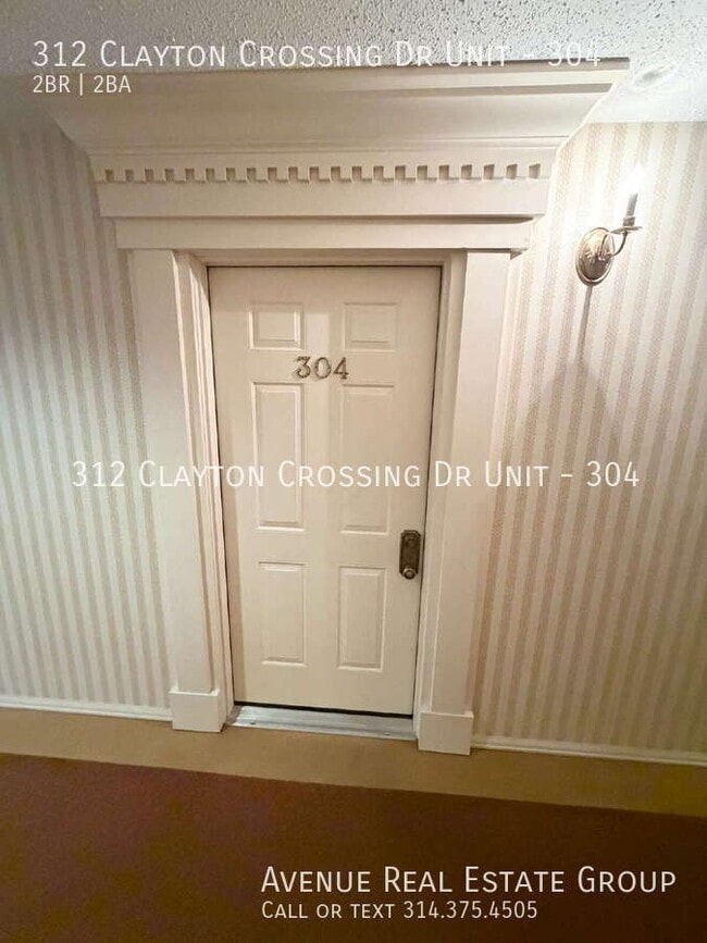 Building Photo - 312 Clayton Xing Dr