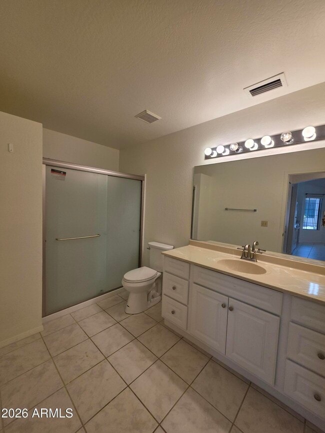 Building Photo - 586 S Sawmill Gardens Dr