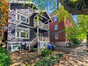 Building Photo - AVAILABLE NOW! Modern Capitol Hill 2 Bedroom Apartment, W/S/G Utilities Included!