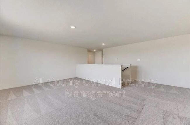 Building Photo - 18632 Quiet Range Dr