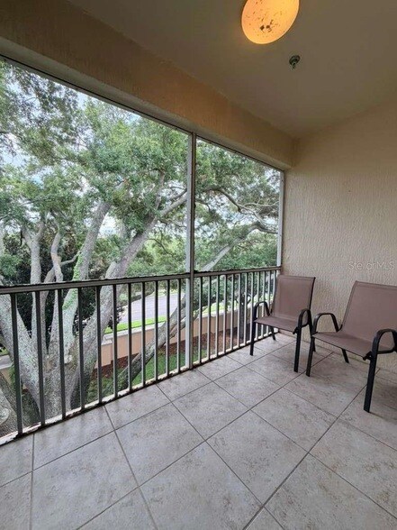 Building Photo - 6214 Stevenson Dr