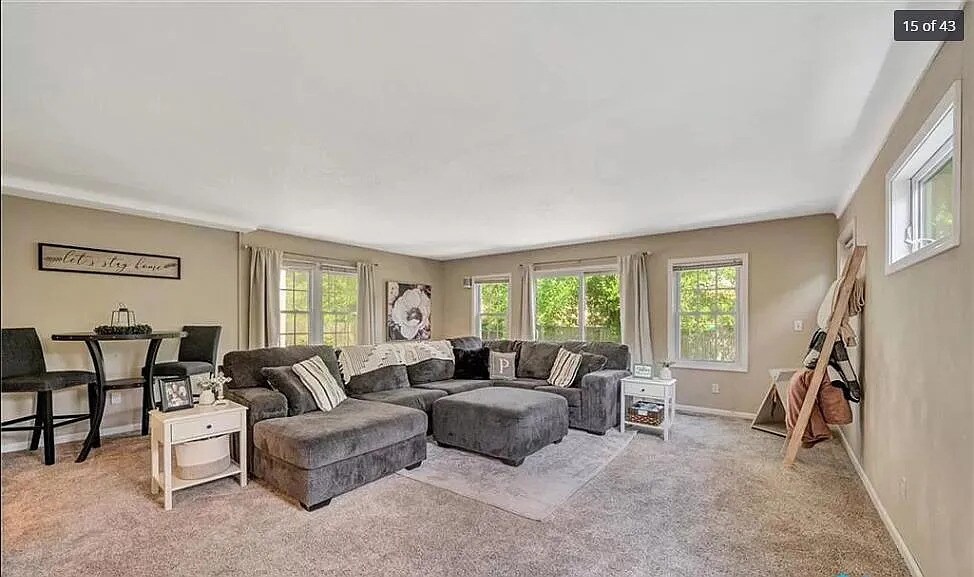 Building Photo - 2528 Aldringham Rd