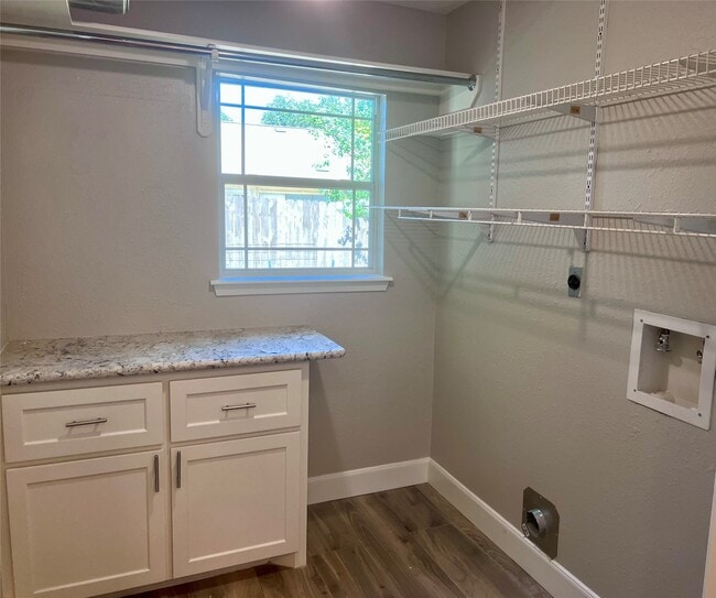 Building Photo - 16926 Judyleigh Dr