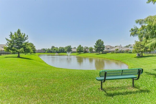 Building Photo - 2922 Lemmingham Dr