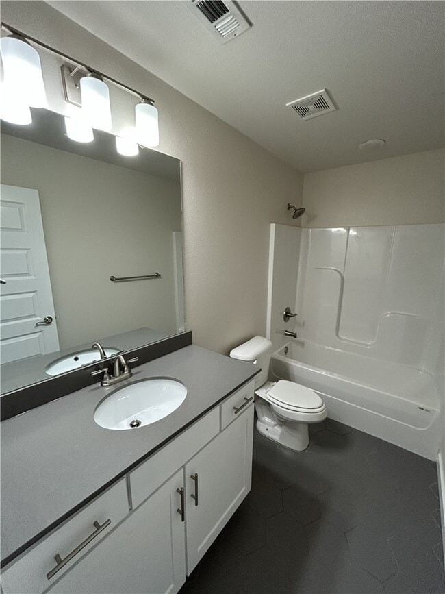 Building Photo - 510 Wagon Wheel Ave