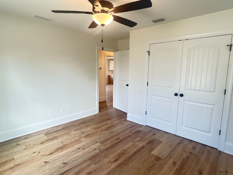 Building Photo - 31 Klickitat Dr