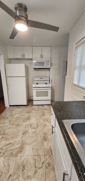 Kitchen - 6142 North 8th Street