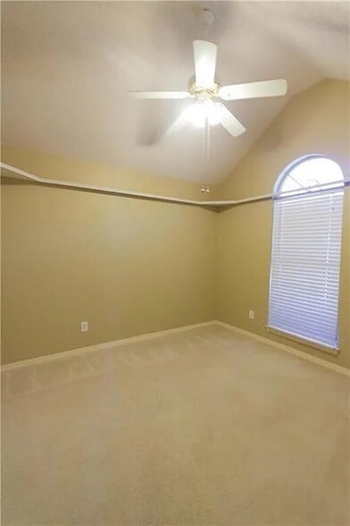 Building Photo - 8161 Durham Dr