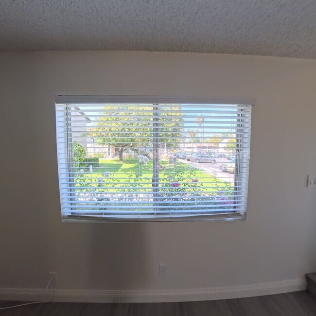 Building Photo - 2255 Cahuilla St
