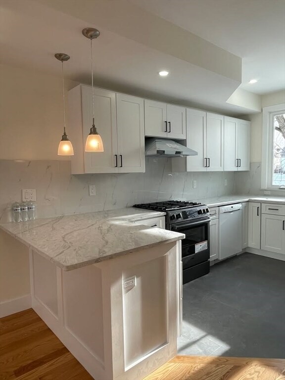 Building Photo - 40 Vernon St