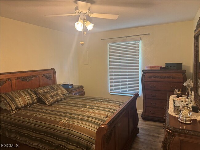Building Photo - 1 Aztec Lily Ln