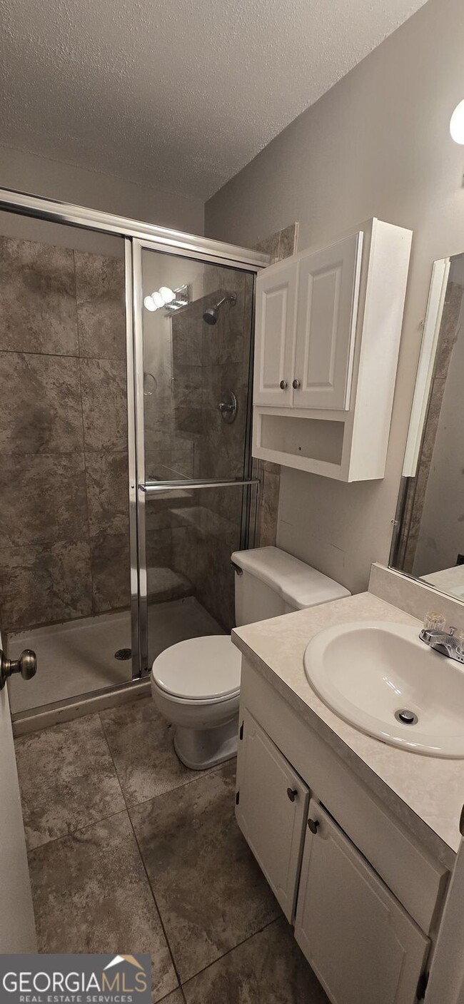 Building Photo - 2902 Highbrook Ct