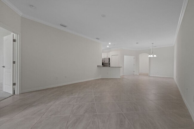 Building Photo - 4240 Lemongrass
