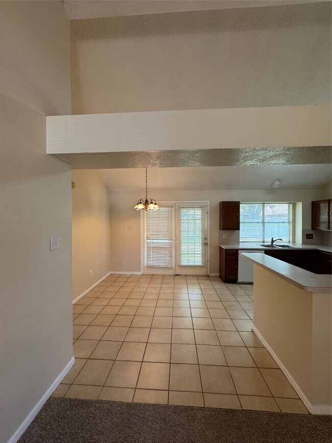 Building Photo - 4707 Innsbruk Dr