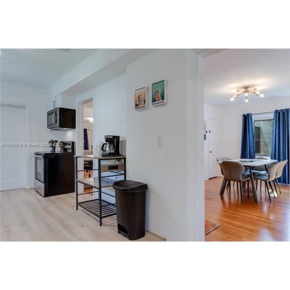 Building Photo - 820 SW 26th Rd