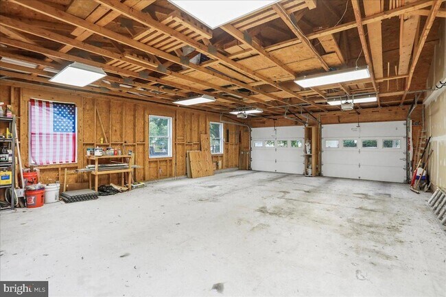 Building Photo - 2653 Fanieul Hall Ct