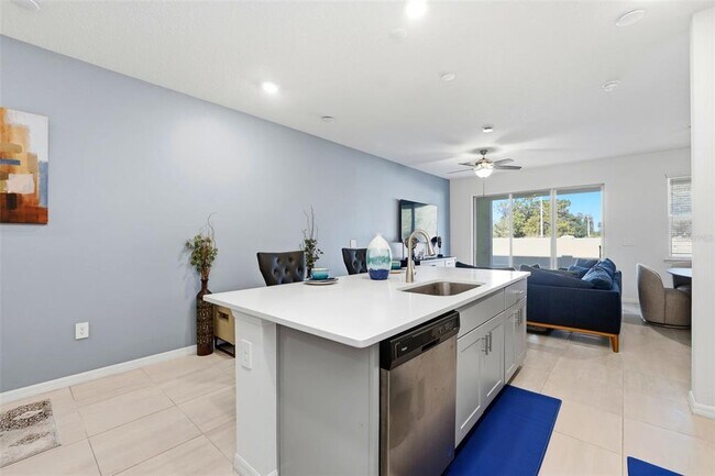 Building Photo - 4393 Small Creek Rd