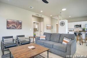 Building Photo - 30652 Oakview Dr