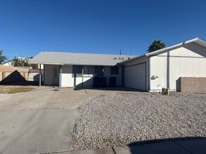 Building Photo - 3Bedroom ranch style home with large backyard