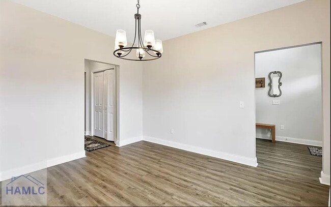 Building Photo - 103 Fridley Ln