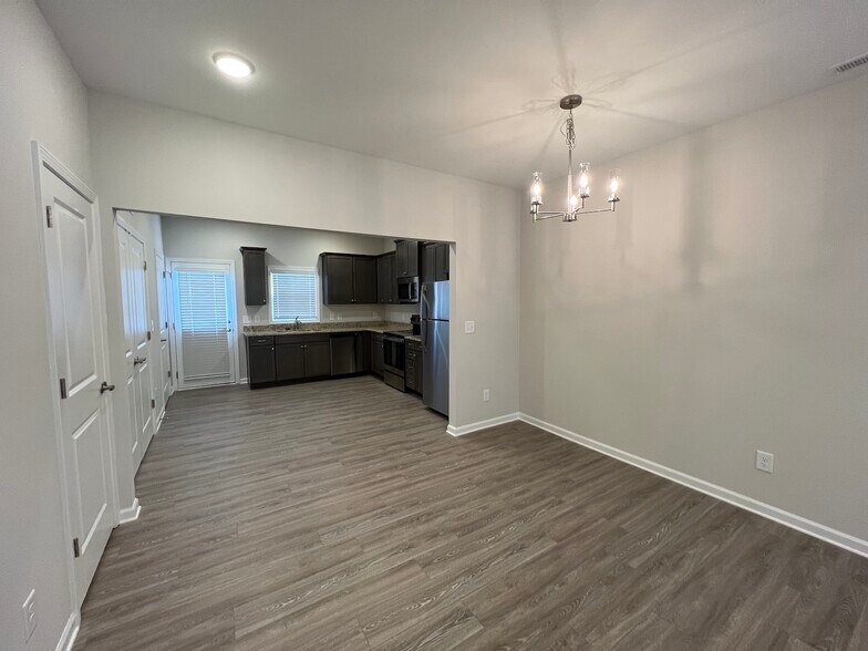 Building Photo - 3768 S Mebane St