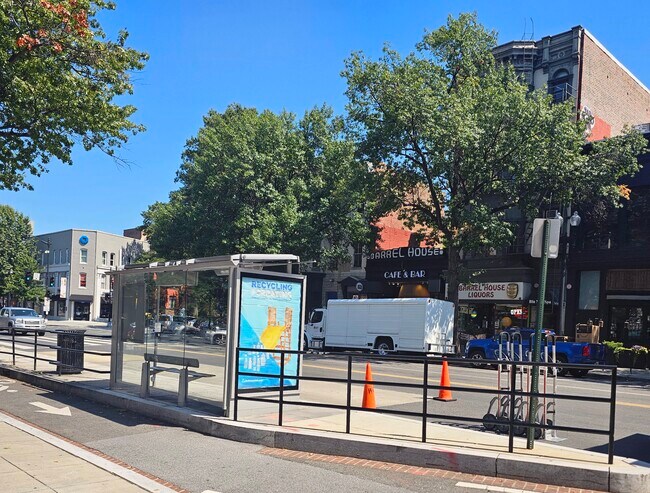 Public Transportation easy access - 1300 N St NW